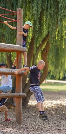 atelier_playground_228x464