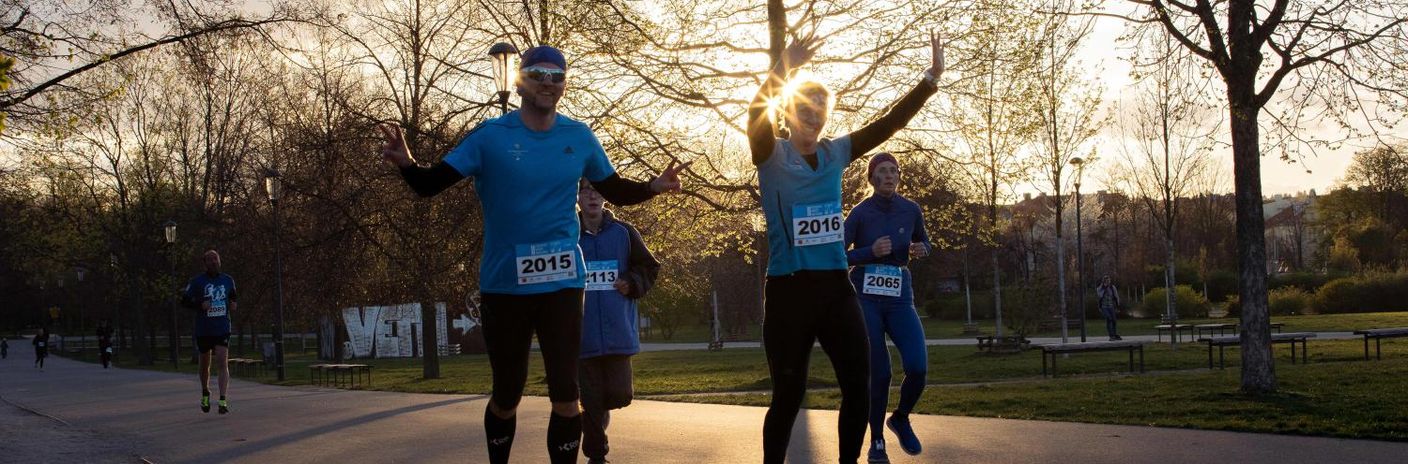 česko běží modře