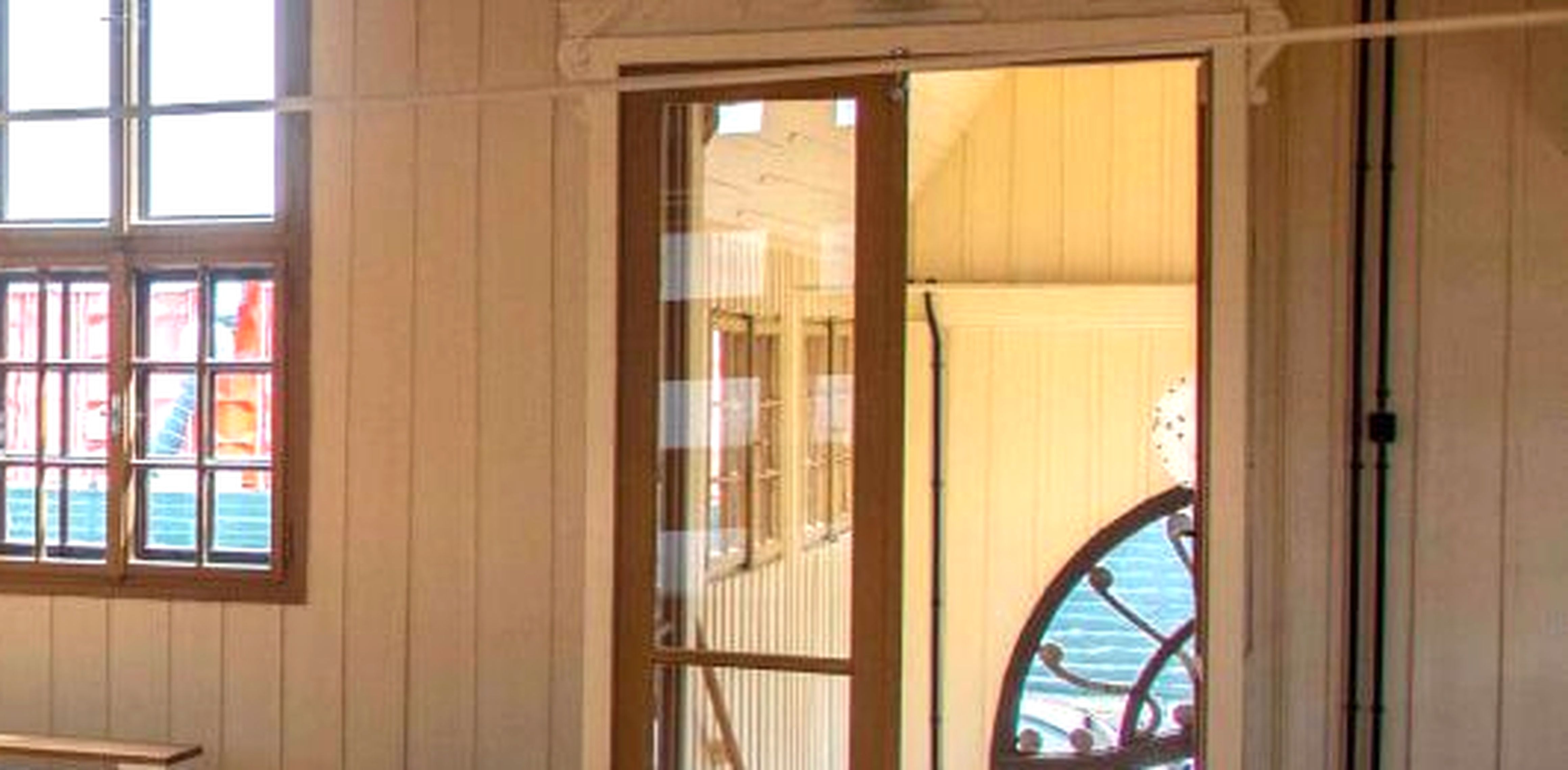 kontak_atelier_dvere_okno_464x228